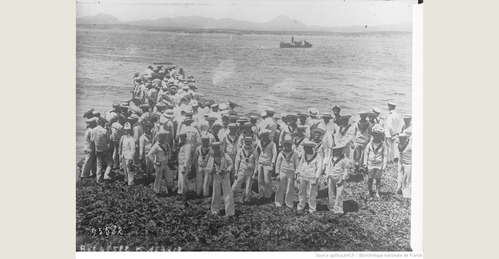 British troops landing at the Dardanelles